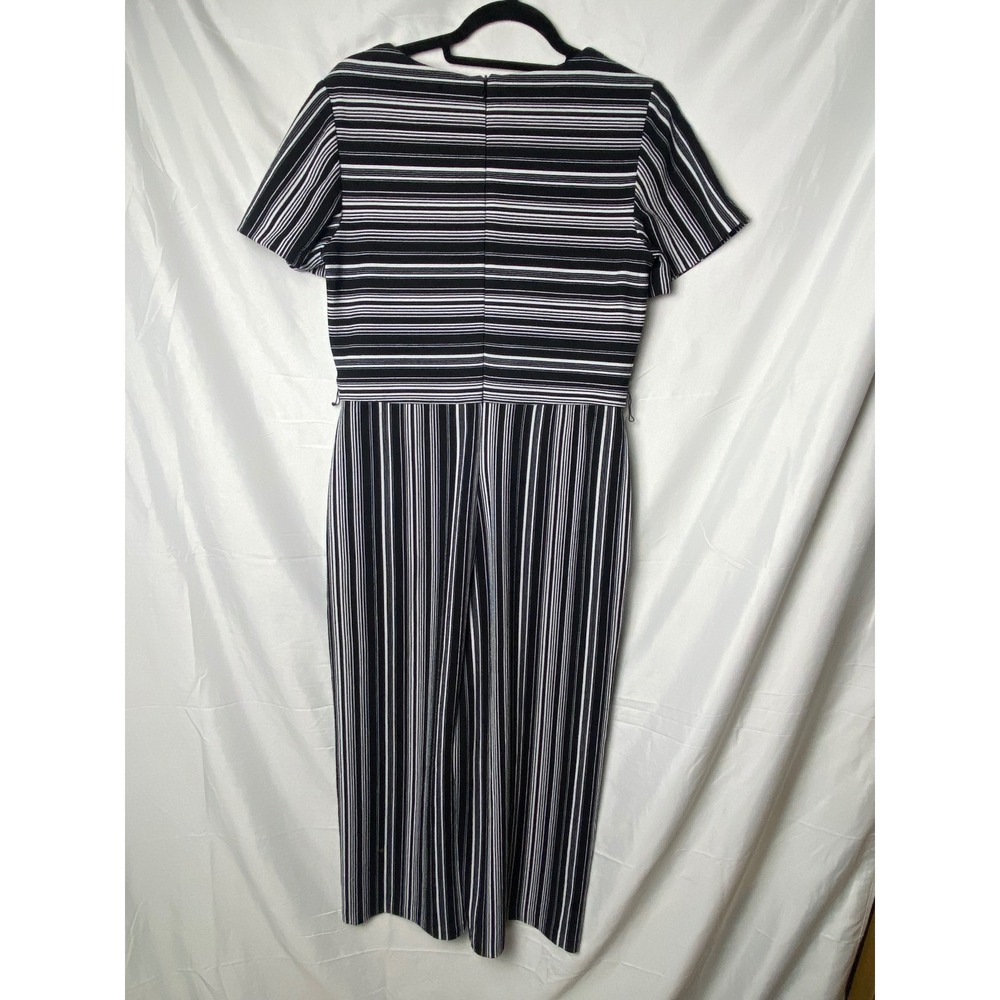 Roz & Ali cropped Jumpsuit Women's 10 Black White Striped Career V Neck Pockets - Picture 8 of 9